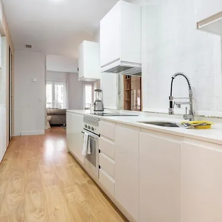 3 Bedrooms 2 Bathrooms Furnished - Salamanca - Stylish - Mintystay Madrid Exterior photo