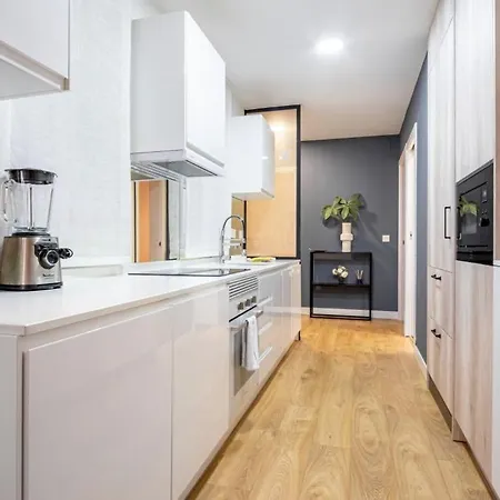 3 Bedrooms 2 Bathrooms Furnished - Salamanca - Stylish - Mintystay Madrid Exterior photo